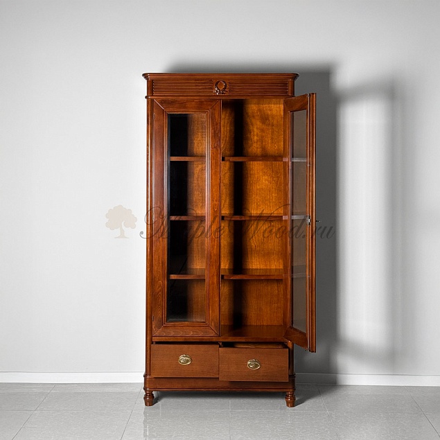 ▎На фотографии изображен книжный шкаф из коллекции Мария Сильва в цвете Noce Chiaro