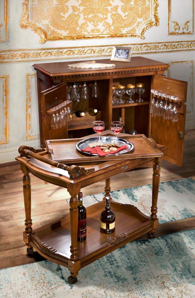 Румынский сервировочный столик Кристина - купить в Maple Wood