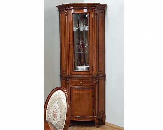 Угловая витрина Фирензе