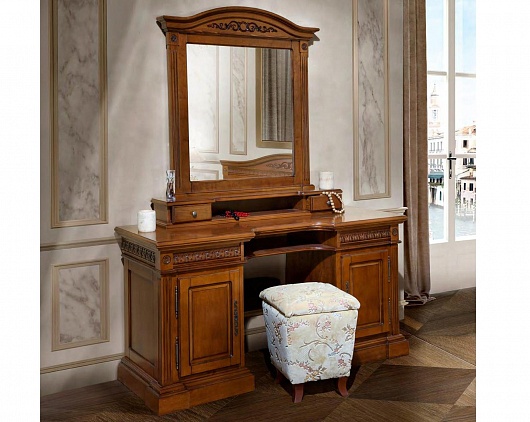 Туалетный стол и зеркало Венеция